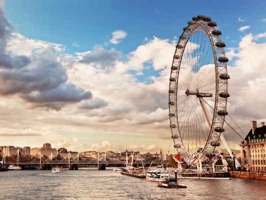 How can I save on attractions and events in London